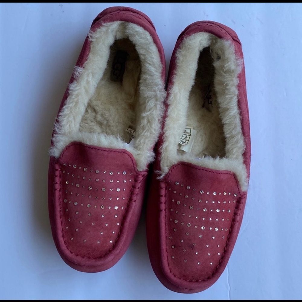 Ugg house slippers